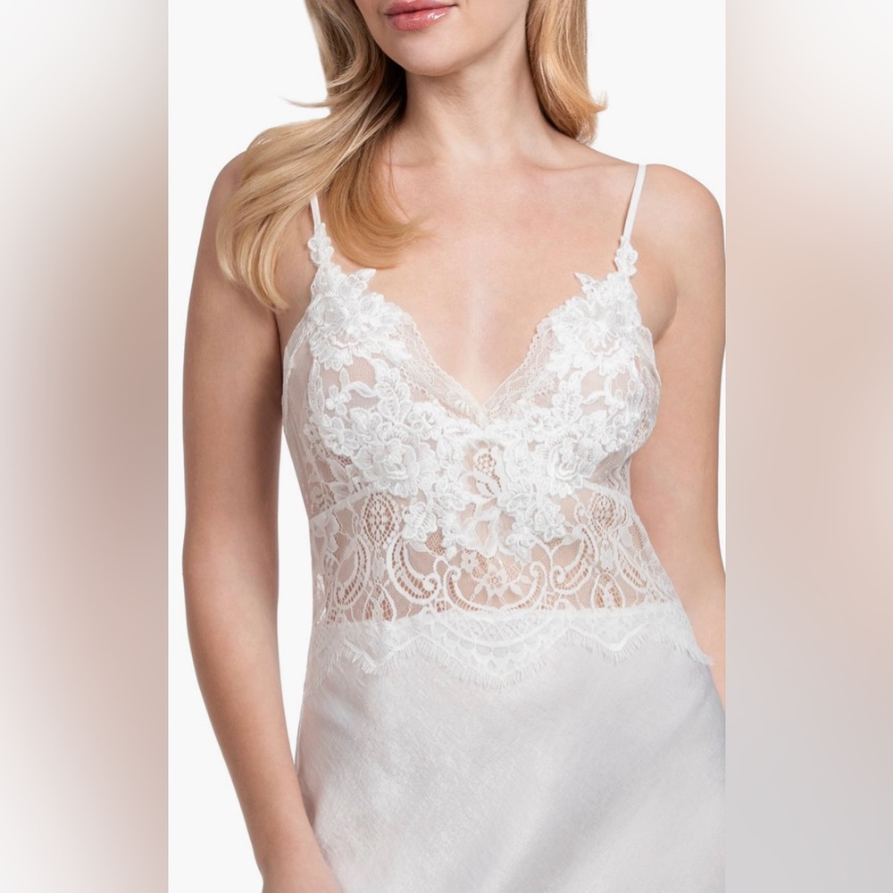 In bloom by jonquil marry me lace & satin nightgown size small